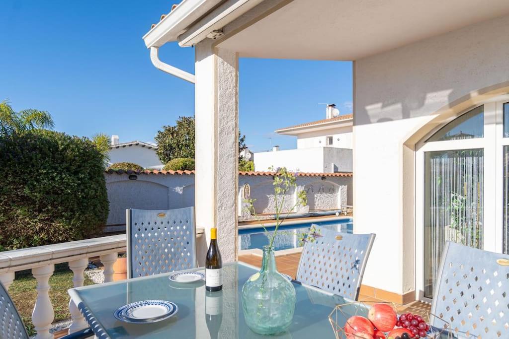 Sm21-Gran Casa De Vacaciones En La Playa, 4 Habitaciones, Climatizada, Piscina, Barbacoa Y Wifi Empuriabrava Exteriér fotografie
